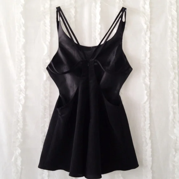 ASOS Cut Out Tank - Picture 4 of 4